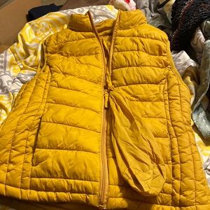 Ultra light pack-it vest